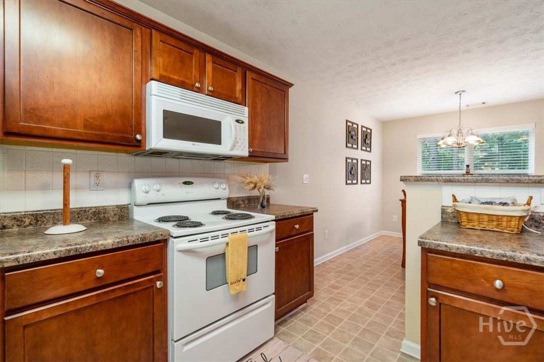 413 Tori Drive Property Photo 13