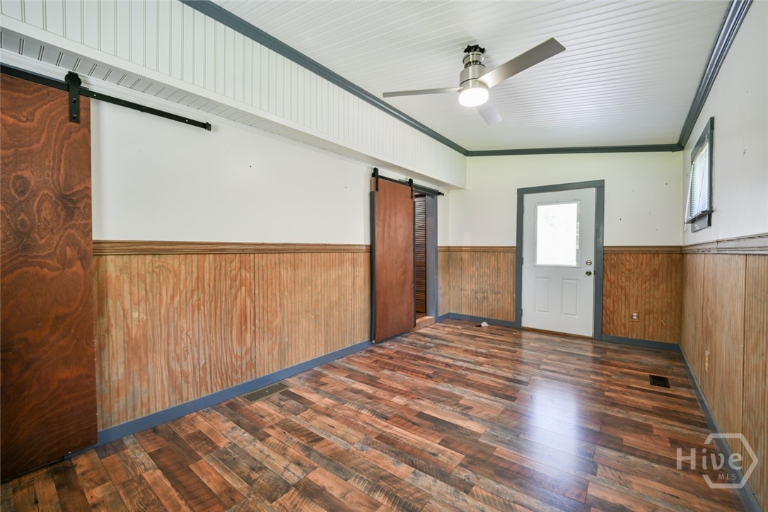 140 October Woods Drive Property Photo 14