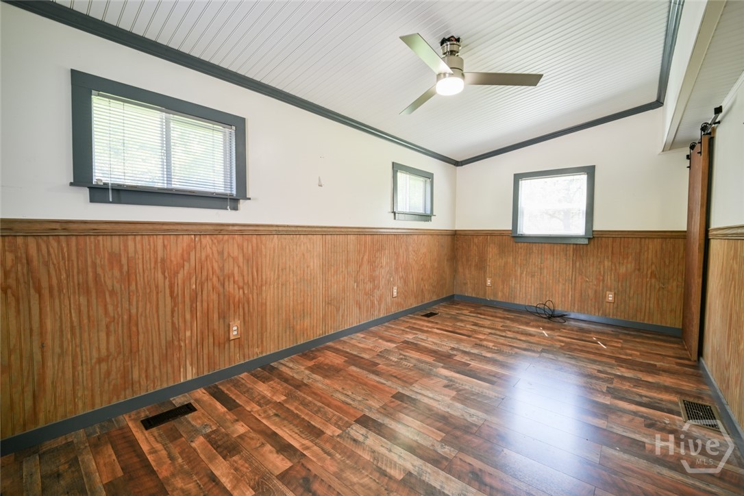 140 October Woods Drive Property Photo 16