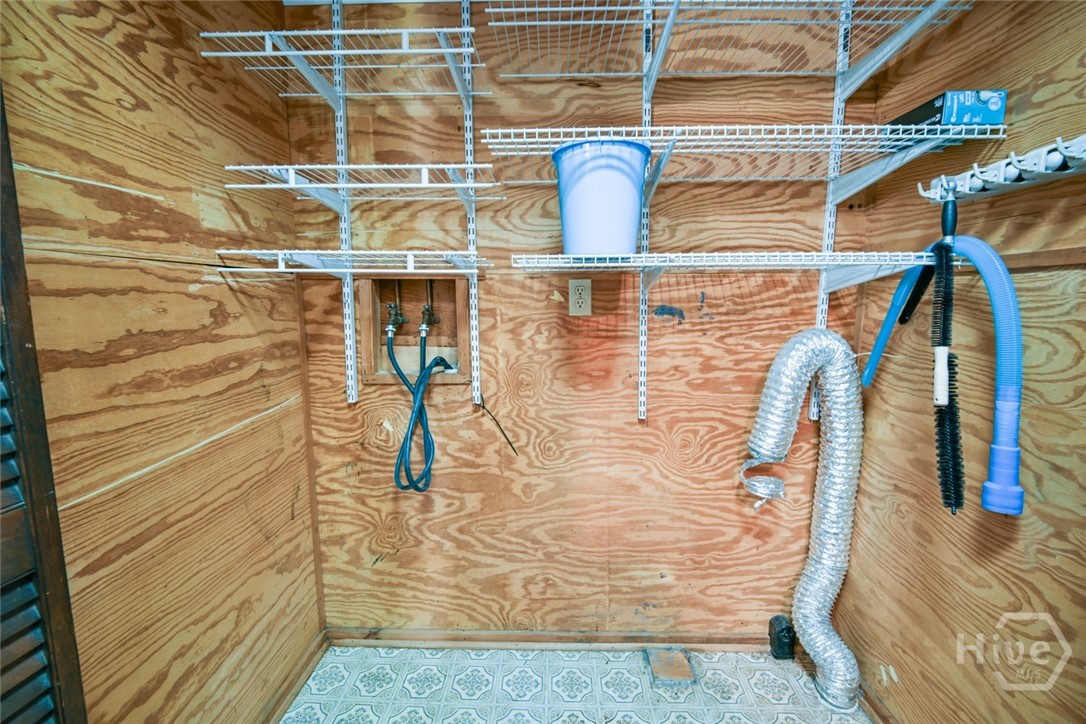 140 October Woods Drive Property Photo 20