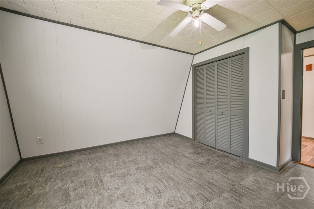 140 October Woods Drive Property Photo 28