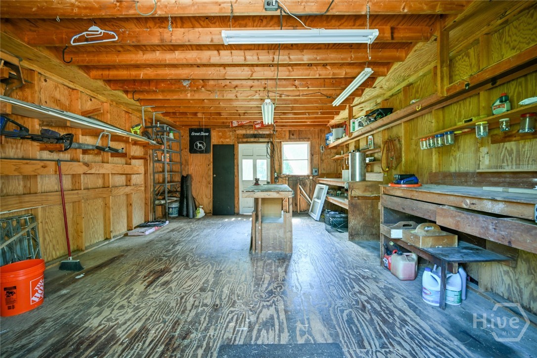 140 October Woods Drive Property Photo 38