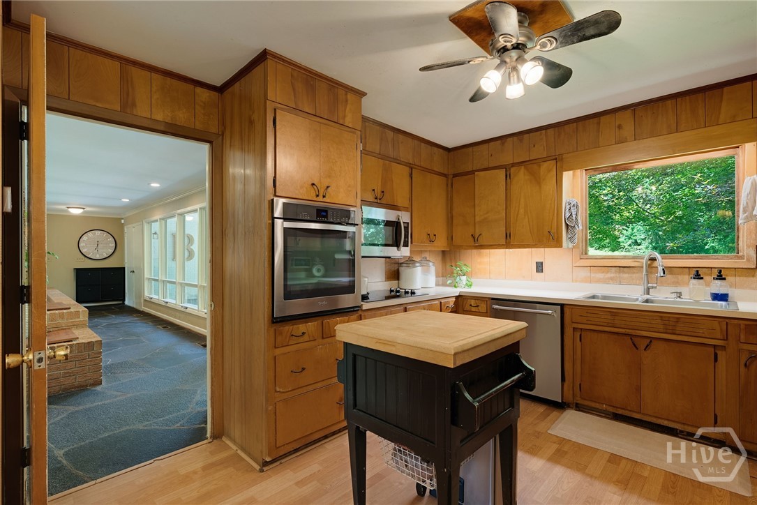 2425 Spratlin Mill Road Property Photo 14