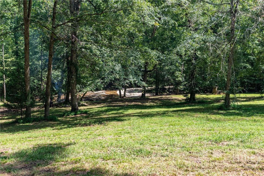 2425 Spratlin Mill Road Property Photo 32