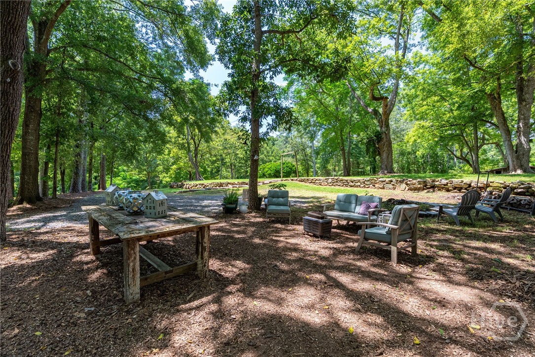 2425 Spratlin Mill Road Property Photo 44