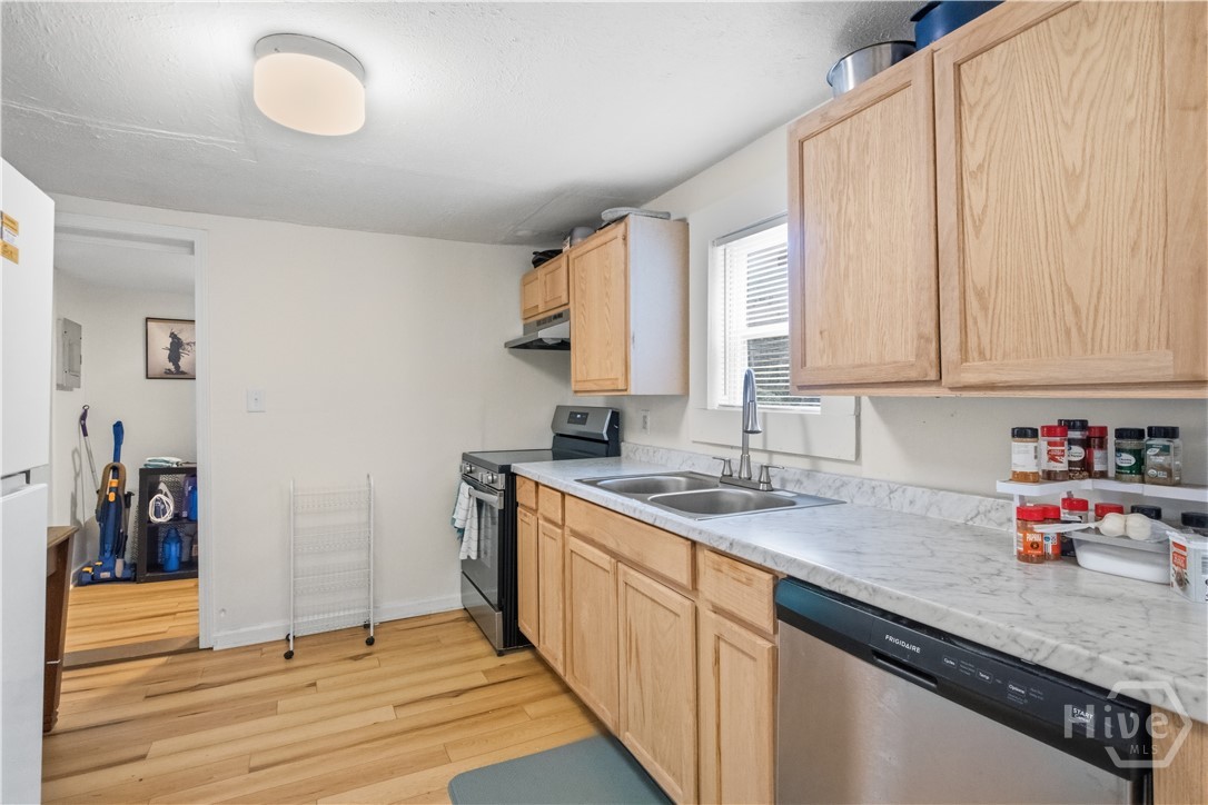 293 E Carver Drive Property Photo 12