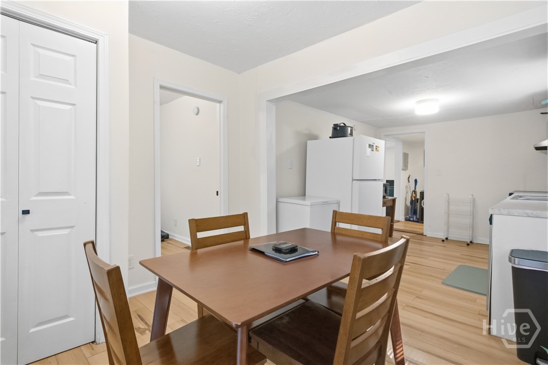 293 E Carver Drive Property Photo 15