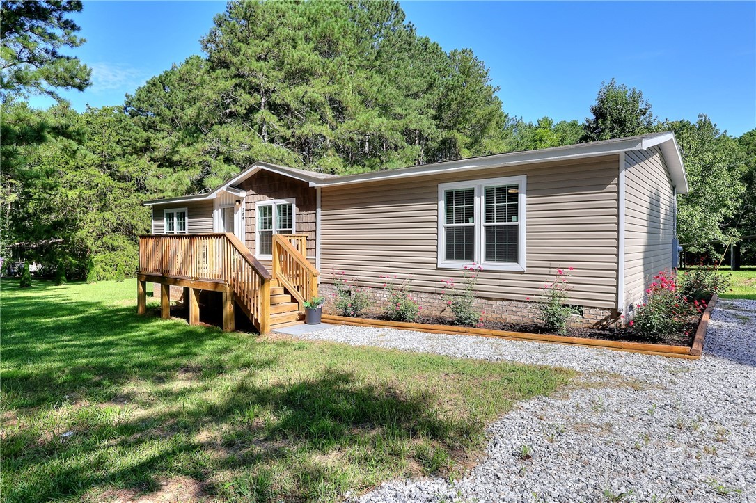 209 Jack Sharp Road Property Photo 3