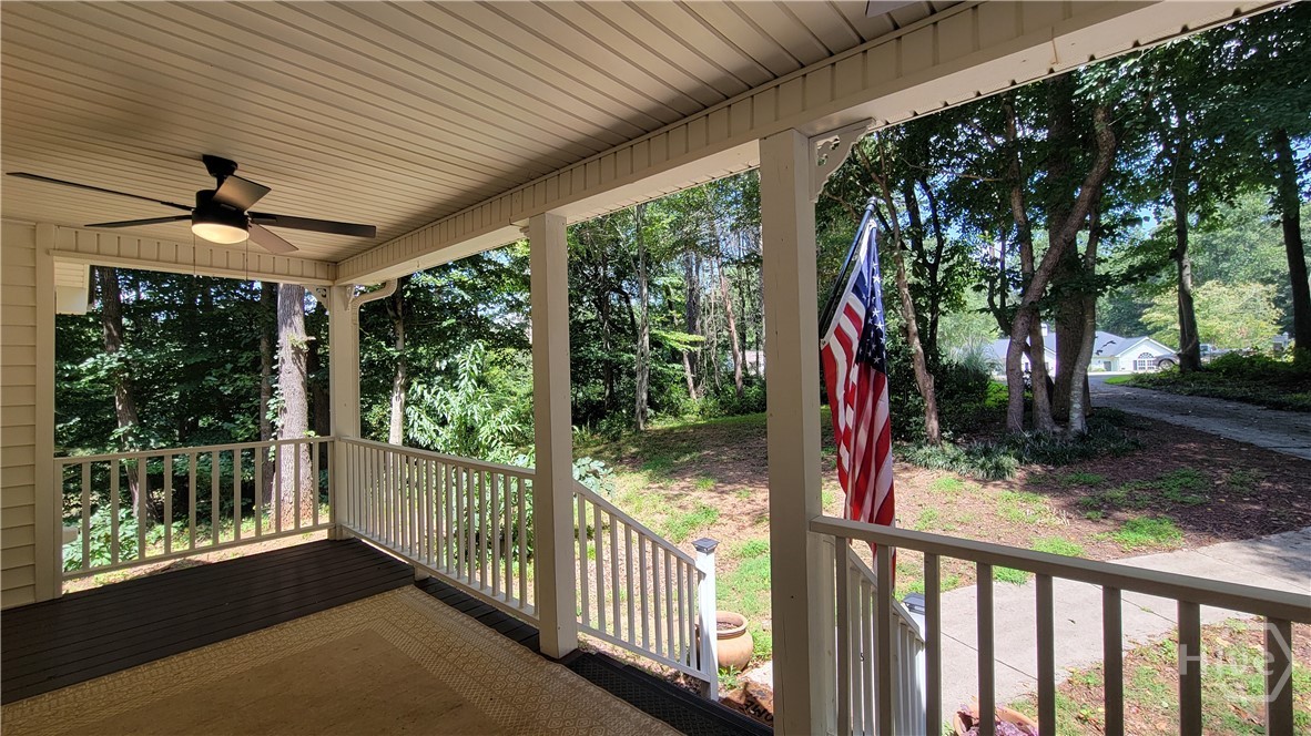 5131 Deer Path Ln Property Photo 3