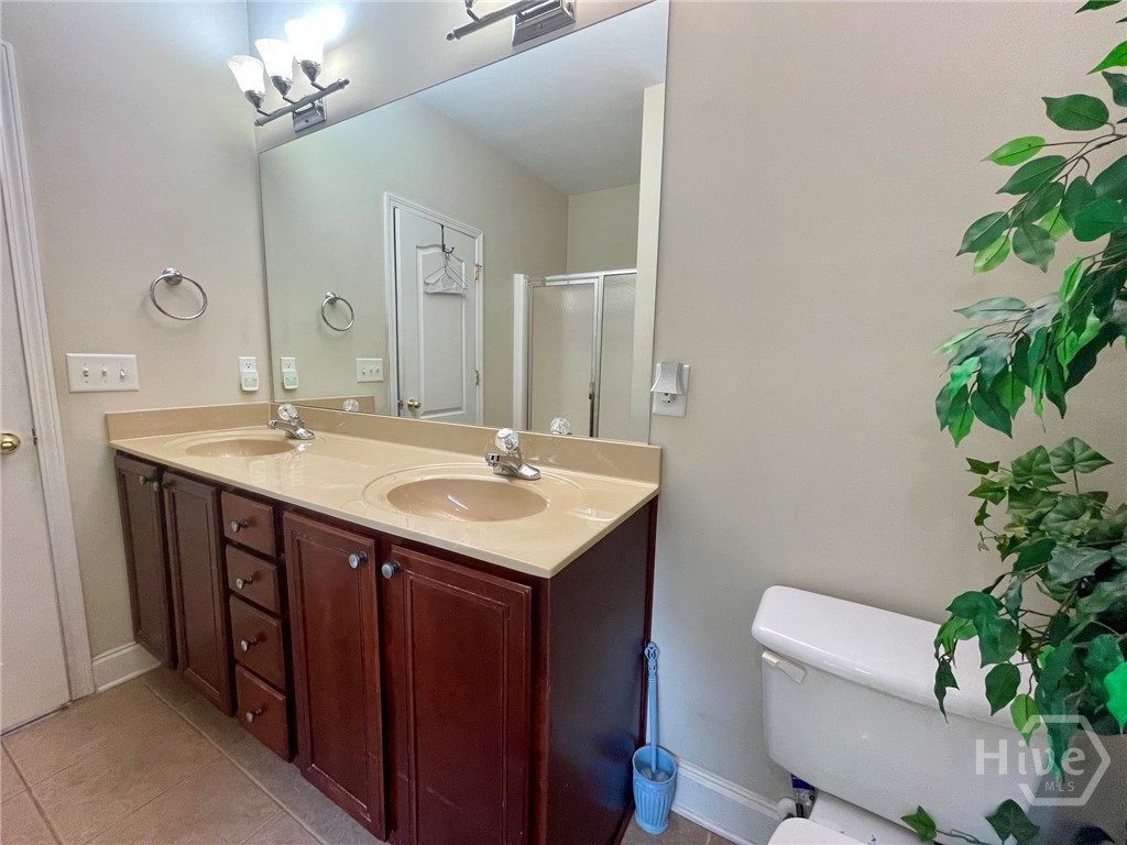 930 Vinings Drive Property Photo 19