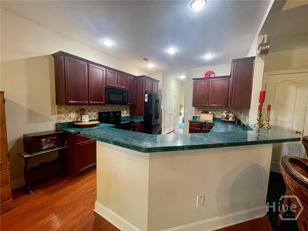 930 Vinings Drive Property Photo 38