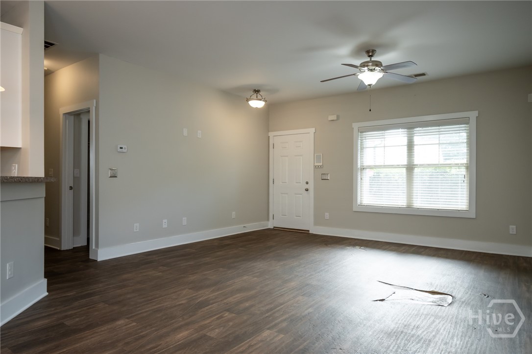 340 Park West Boulevard Property Photo 4