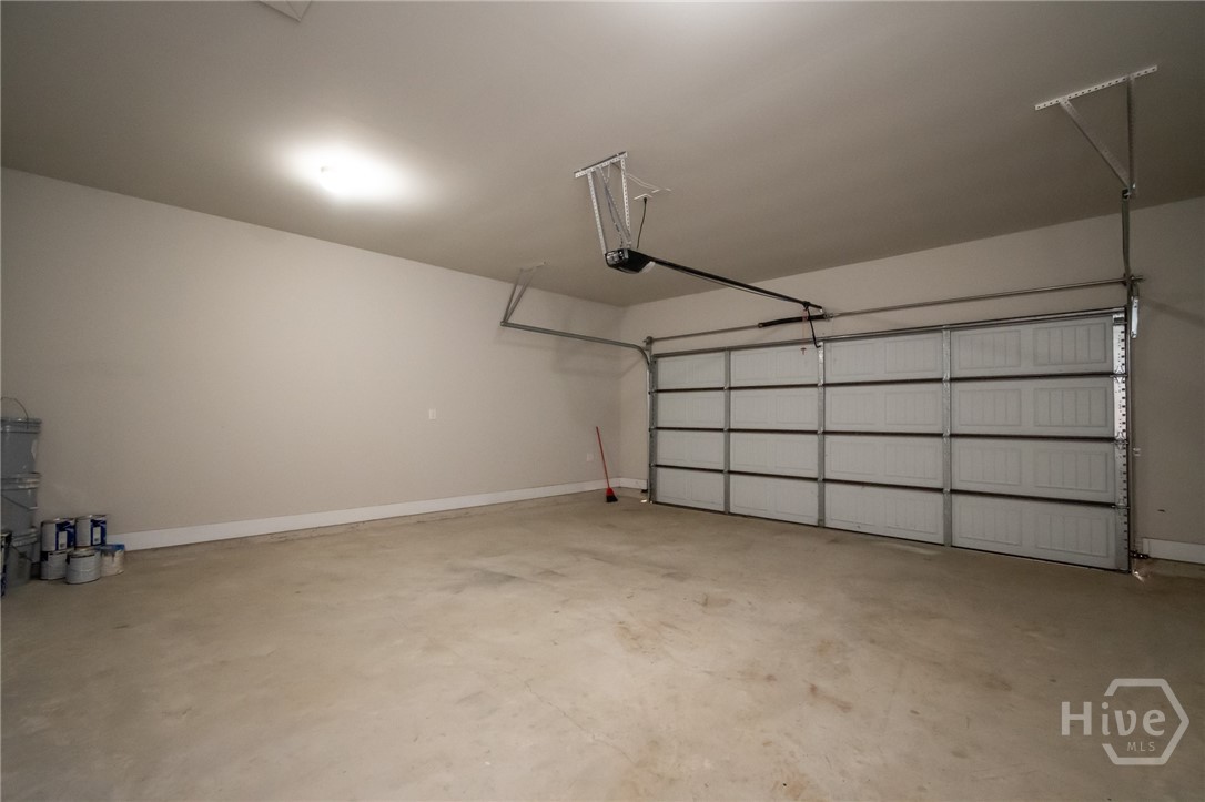 340 Park West Boulevard Property Photo 32