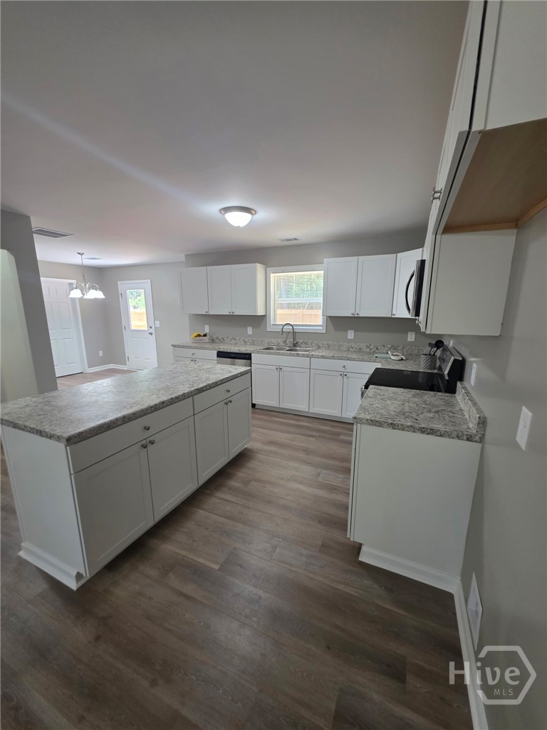 5133 C M Copelan Road Property Photo 4