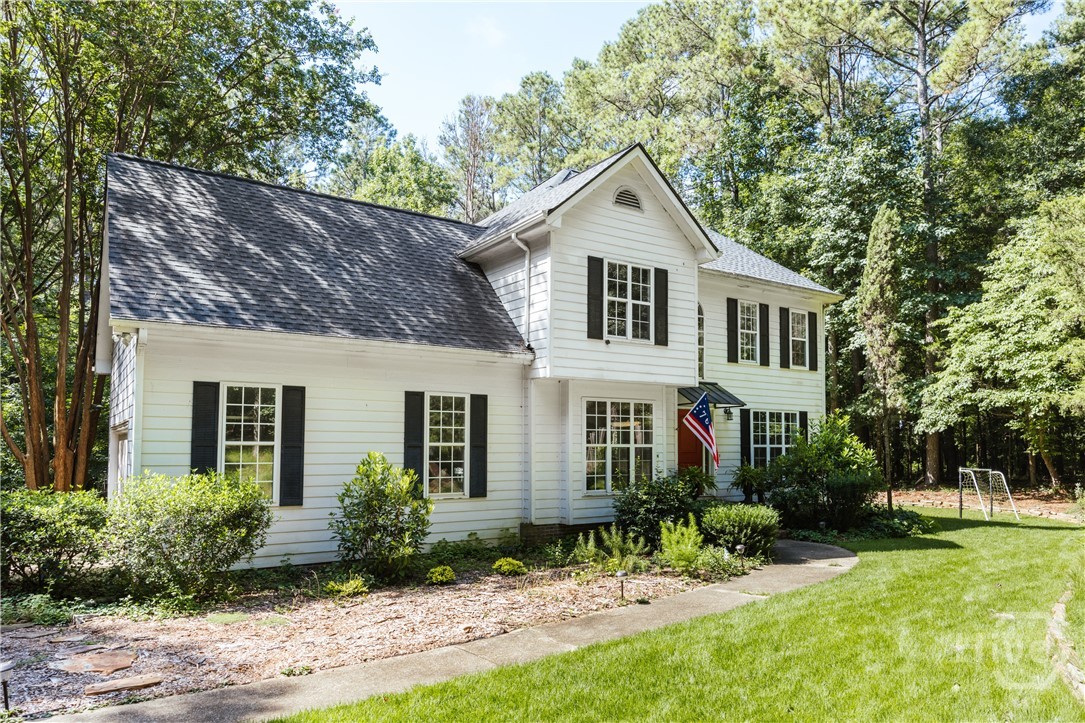 2221 Whippoorwill Property Photo 1