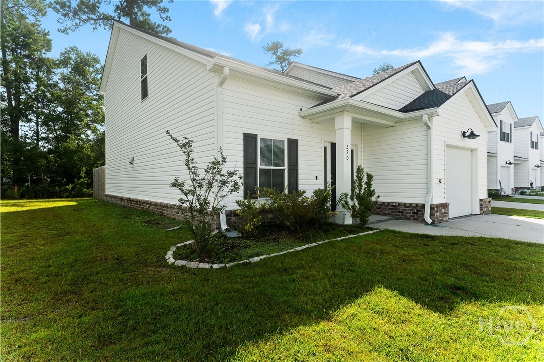220 Haisley Run Property Photo 4