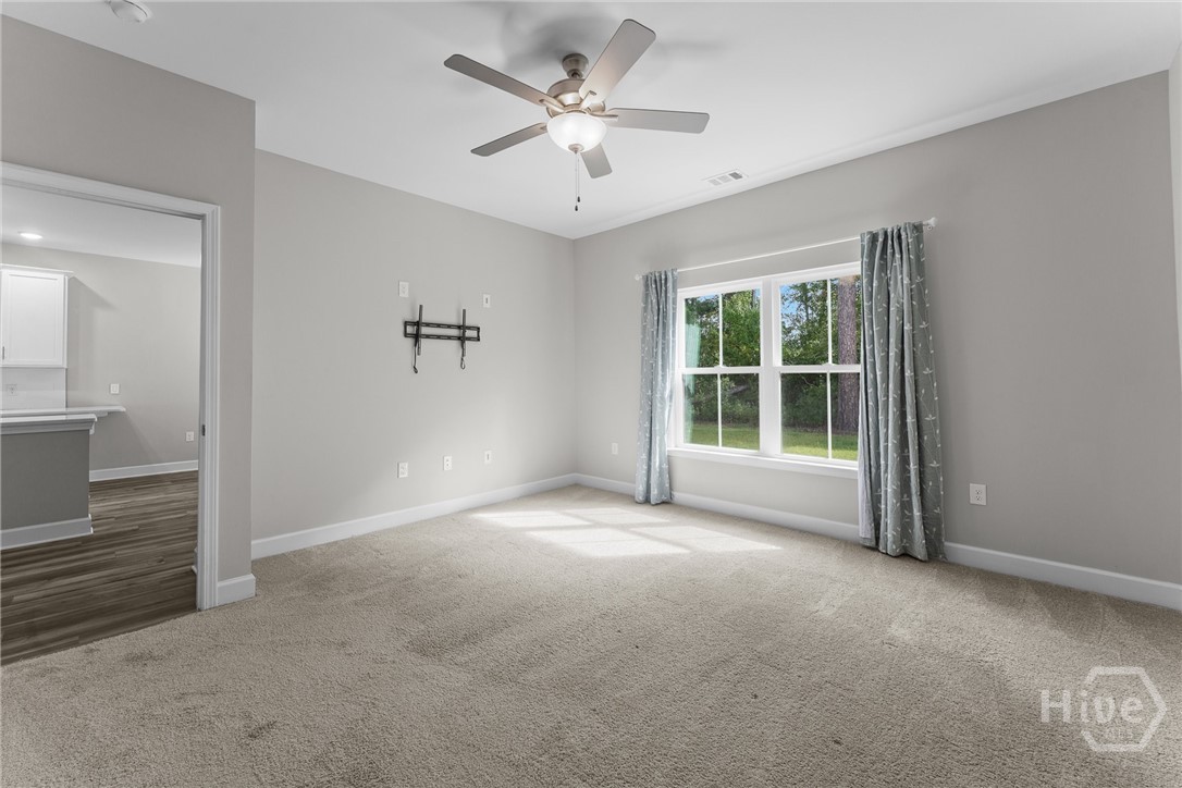 220 Haisley Run Property Photo 13