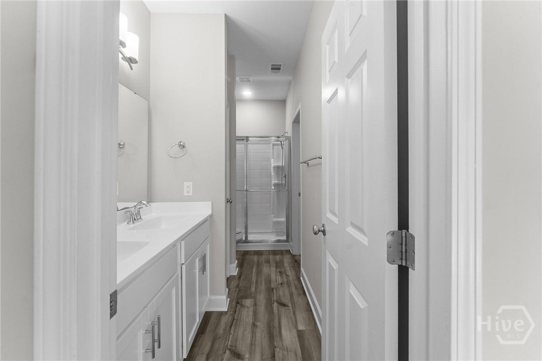 220 Haisley Run Property Photo 14