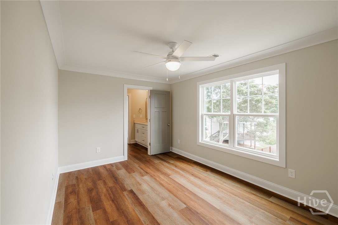 235 Pearl Street Property Photo 22