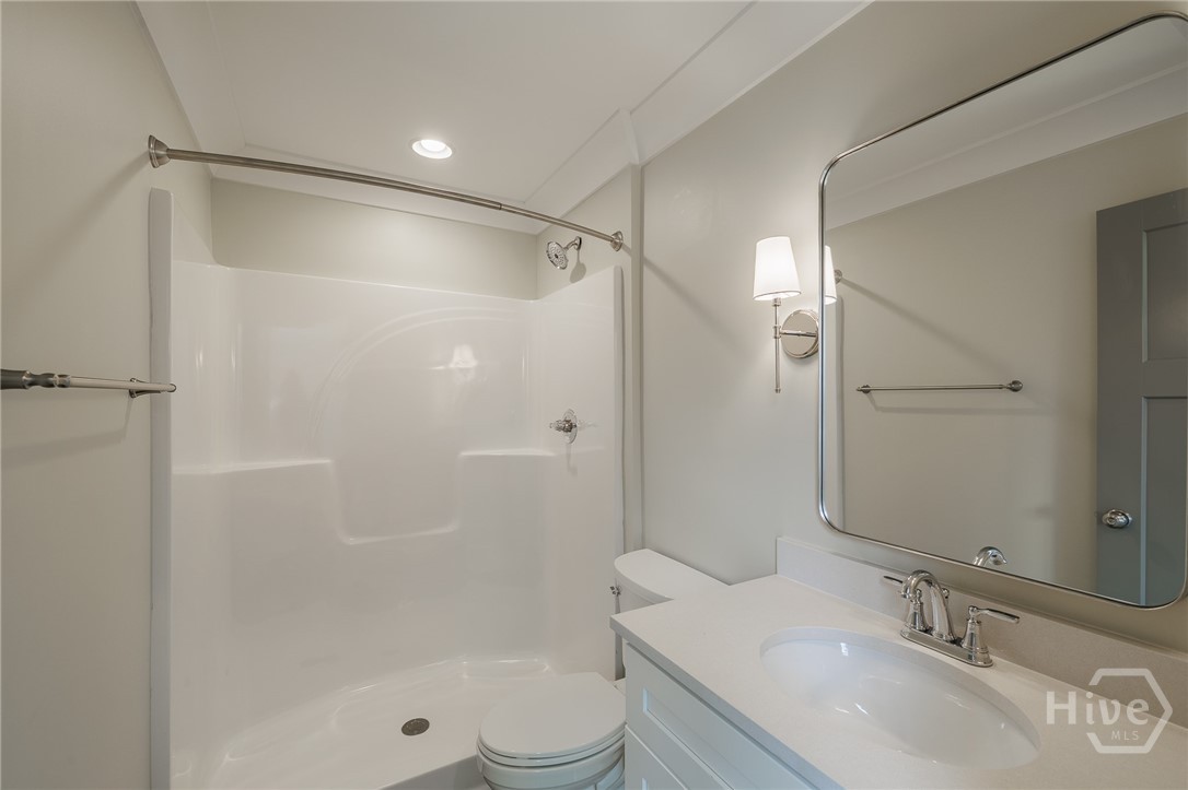 235 Pearl Street Property Photo 24