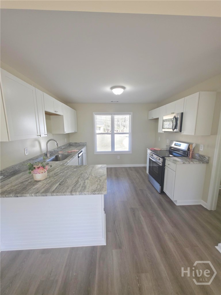 45 Charlotte Drive Property Photo 6