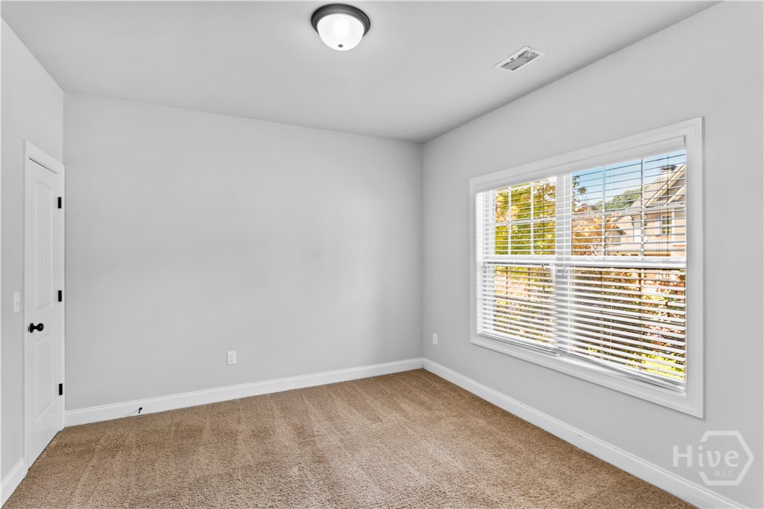 815 Ansbeth Way Property Photo 4