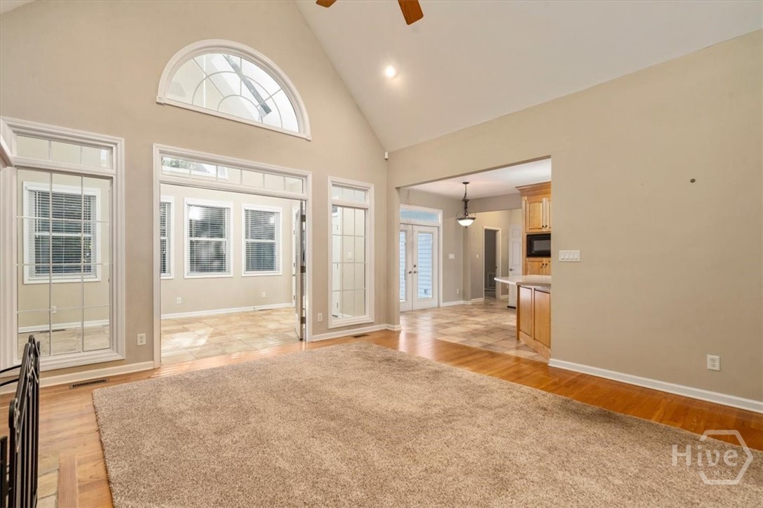 1628 Valley View Drive Property Photo 7