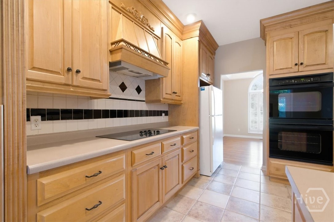 1628 Valley View Drive Property Photo 16