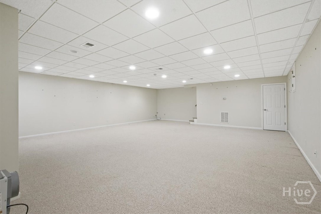 1628 Valley View Drive Property Photo 37