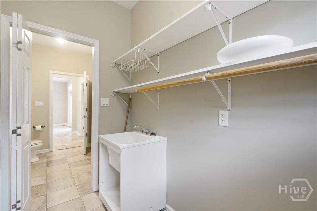 1628 Valley View Drive Property Photo 48