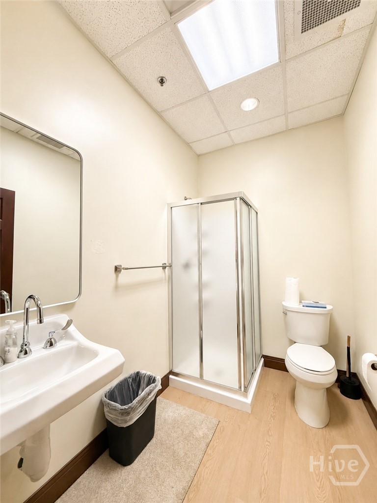 2791 Woodland Terrace Property Photo 16