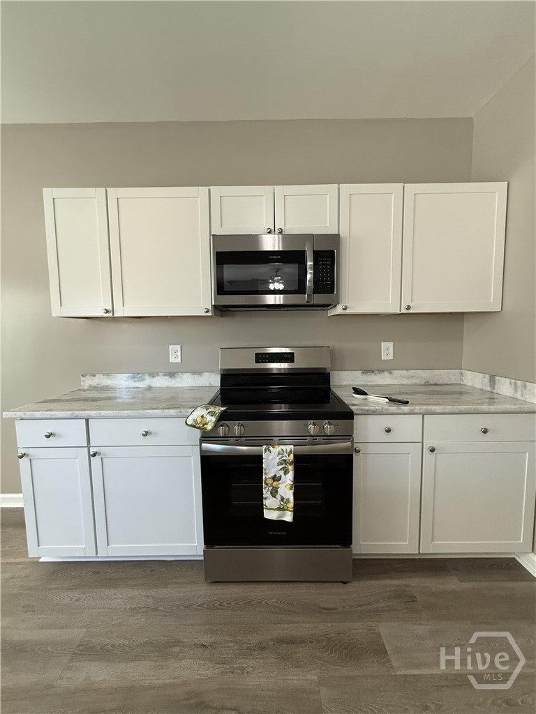174 Charlotte Circle Property Photo 4