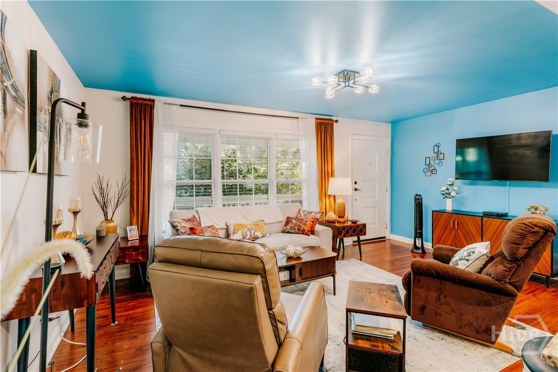 255 Caroline Avenue Property Photo 8