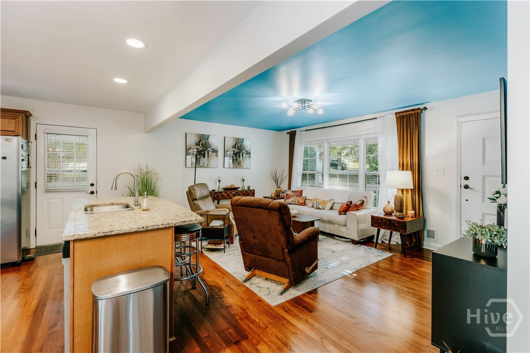 255 Caroline Avenue Property Photo 14