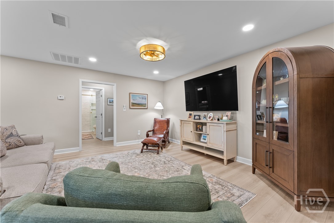 2300 Colham Ferry Road Property Photo 20