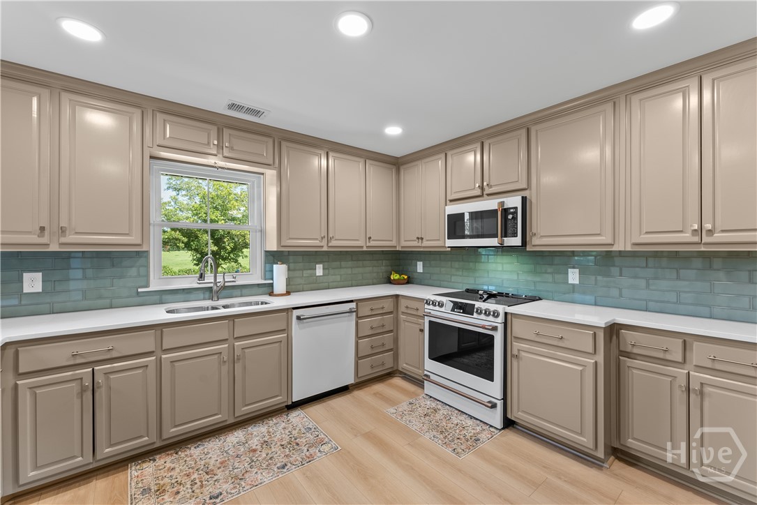 2300 Colham Ferry Road Property Photo 23
