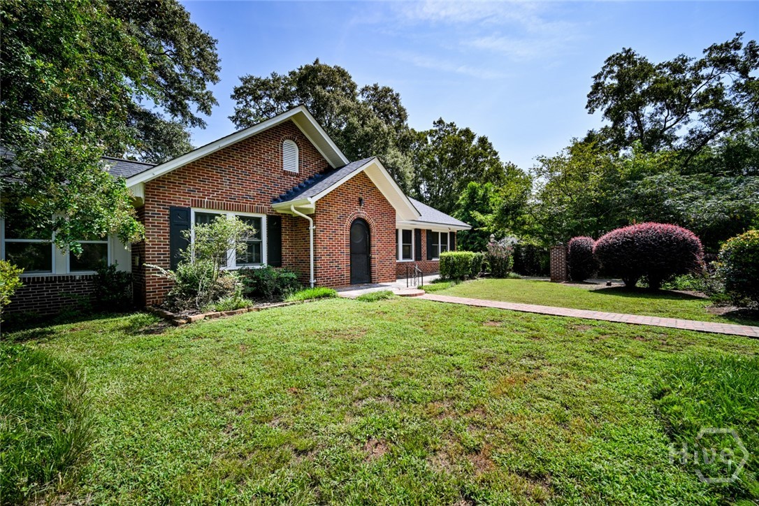 280 Holman Avenue Property Photo 4