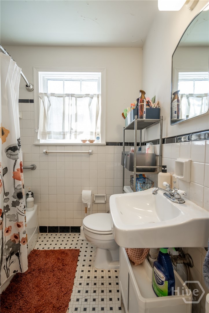 130 University Drive Property Photo 19