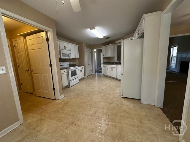 260 Westgate Drive Property Photo 17