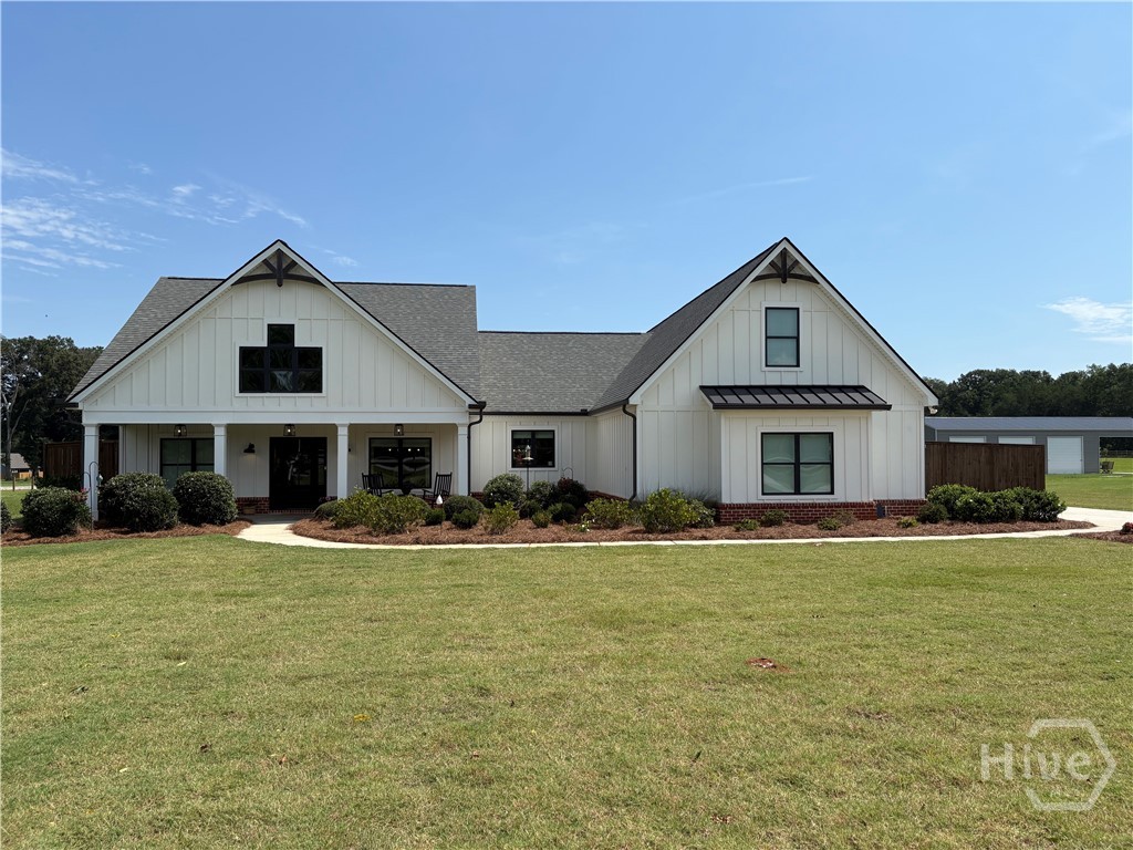 3706 Highway 83 Property Photo 1