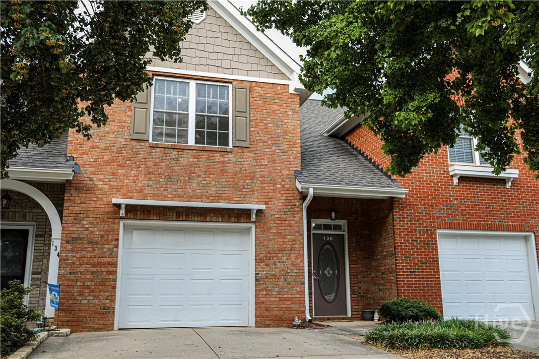 136 Wisteria Drive Property Photo 1