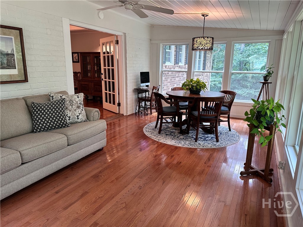 330 Red Fox Run Property Photo 28