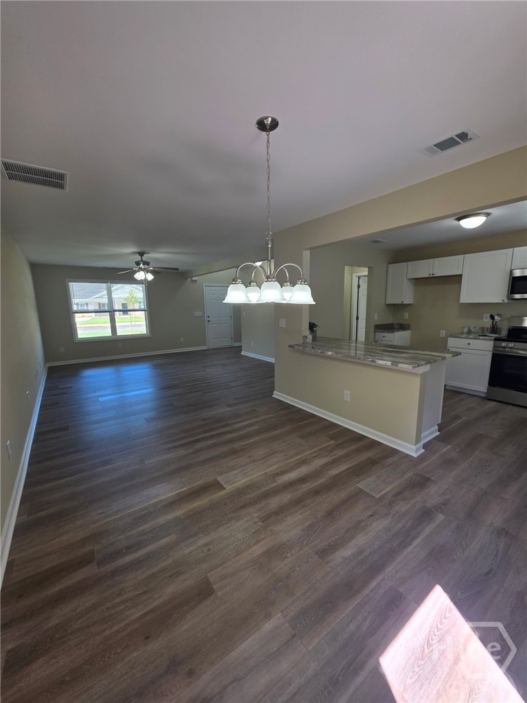 70 Charlotte Drive Property Photo 5
