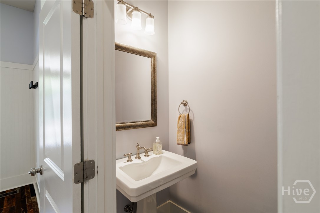 170 Cohen Street Property Photo 18