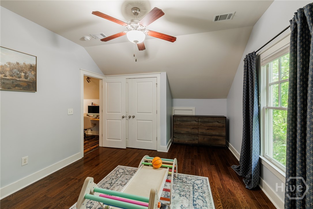 170 Cohen Street Property Photo 28