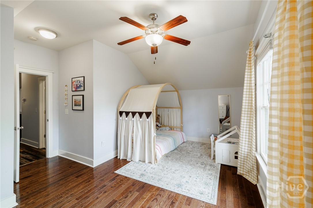170 Cohen Street Property Photo 35