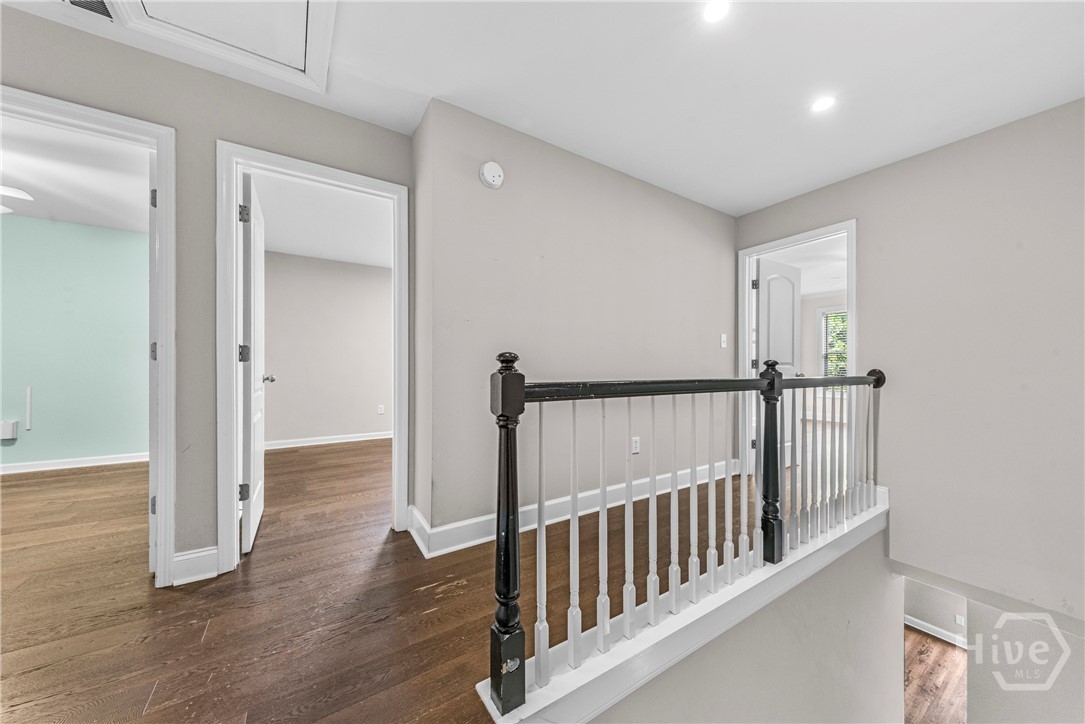 584 Edgewood Drive Property Photo 17
