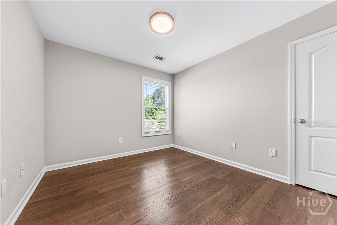 584 Edgewood Drive Property Photo 24