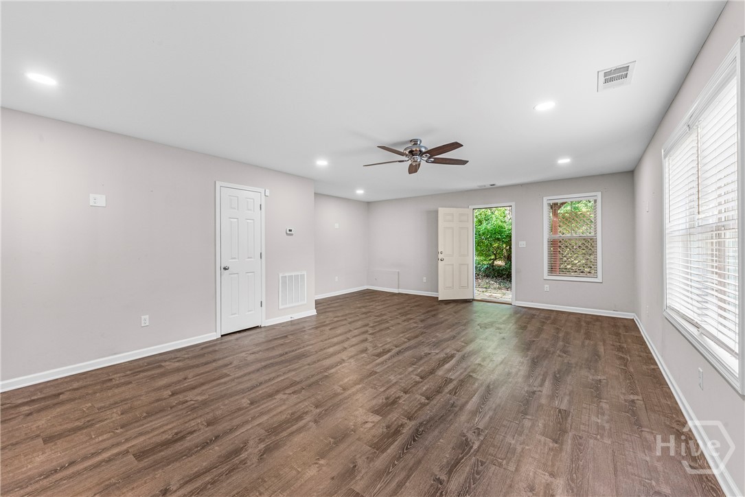 584 Edgewood Drive Property Photo 31