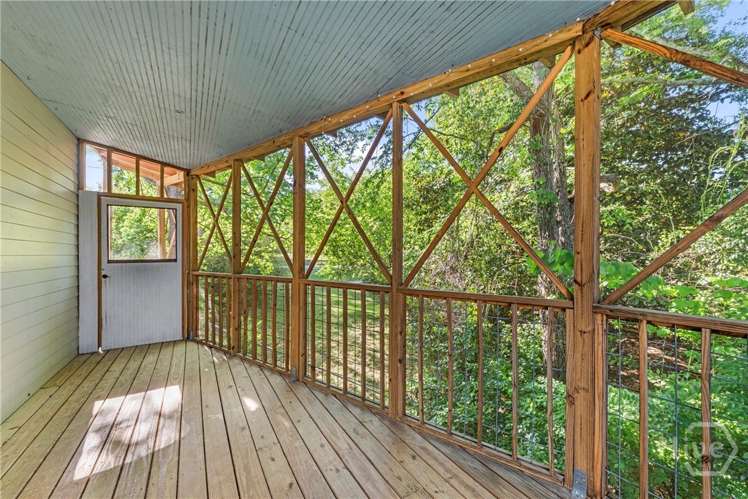 584 Edgewood Drive Property Photo 35